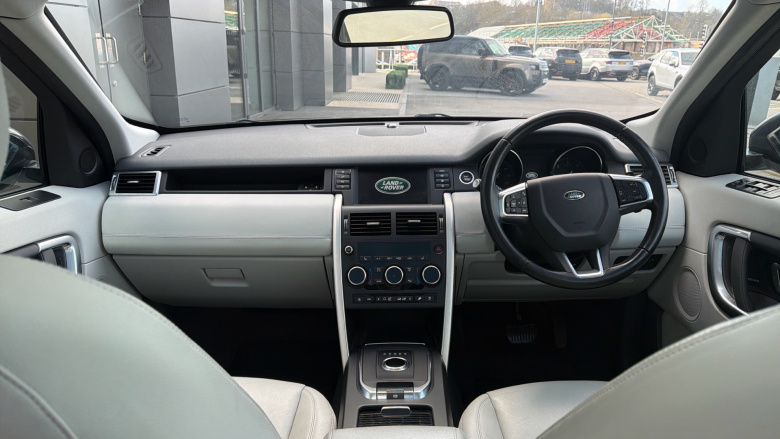 Land Rover Discovery Sport 2.0 TD4 180 SE Tech 5dr Auto Diesel Station Wagon